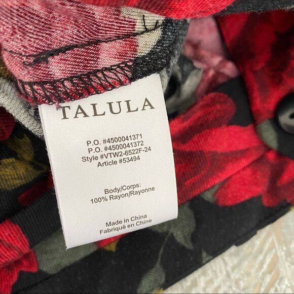 Aritzia “Talula” Rose Flowy Short Shorts (Size:4) - Picture 6 of 7